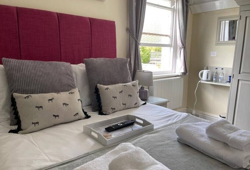 Хостел The White Hart