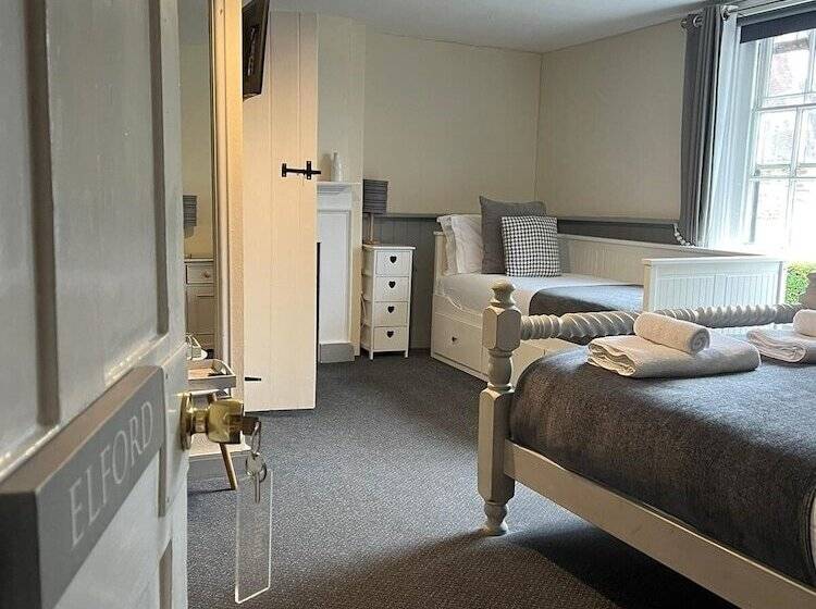 Хостел The White Hart