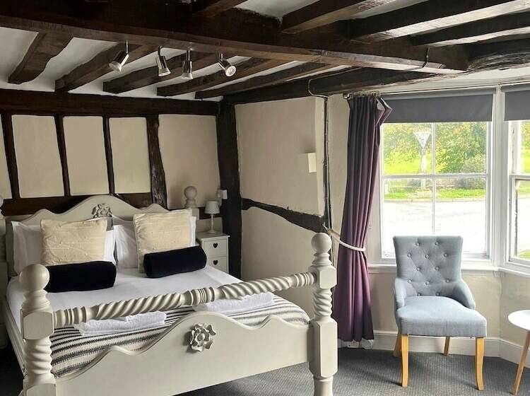 Хостел The White Hart