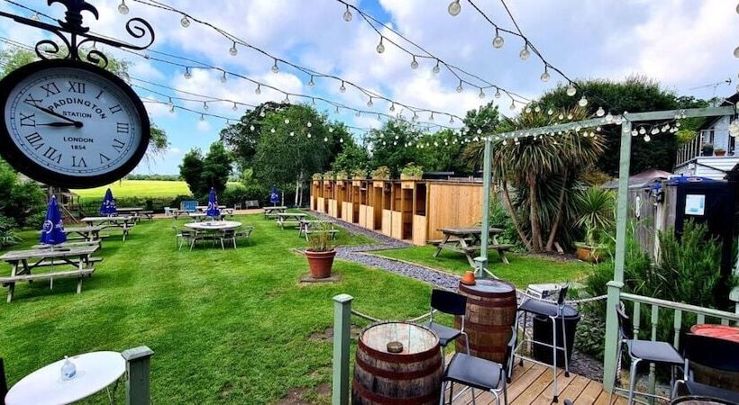 Хостел The White Hart