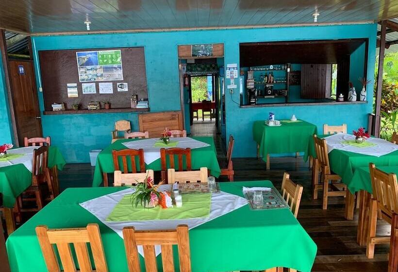 Отель All Rankins Eco Lodge