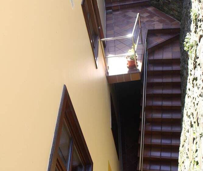 فندق Apartamentos La Lula