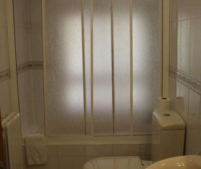 فندق Apartamentos La Lula