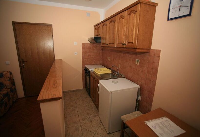 فندق Apartments Vrata Baranje