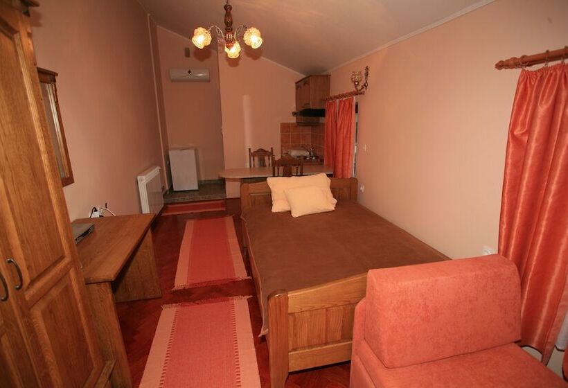 فندق Apartments Vrata Baranje