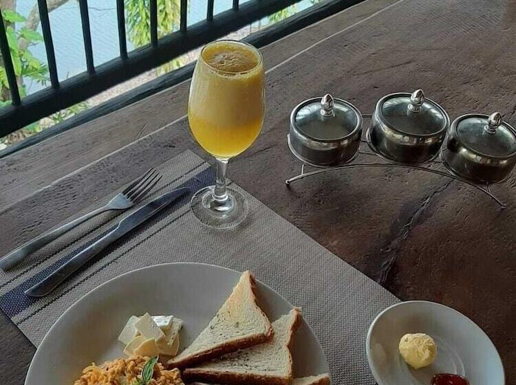 בית מלון כפרי Aqua Ecolodge