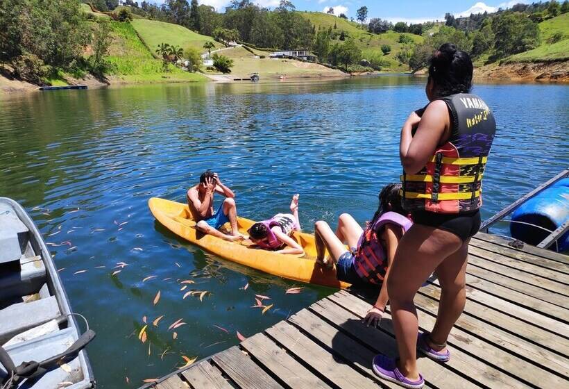 בית מלון כפרי Aqua Ecolodge