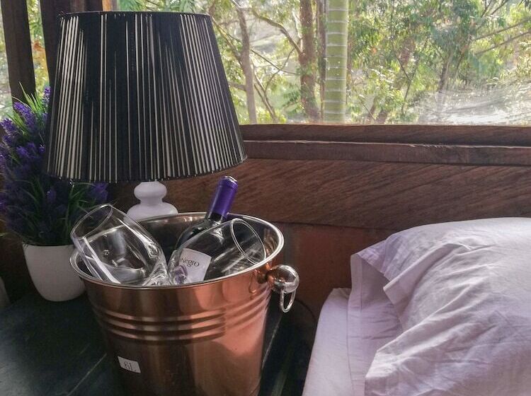 בית מלון כפרי Aqua Ecolodge