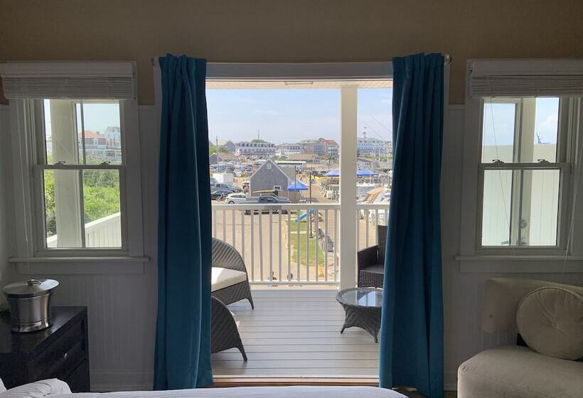 فندق Ballard S Beach Resort