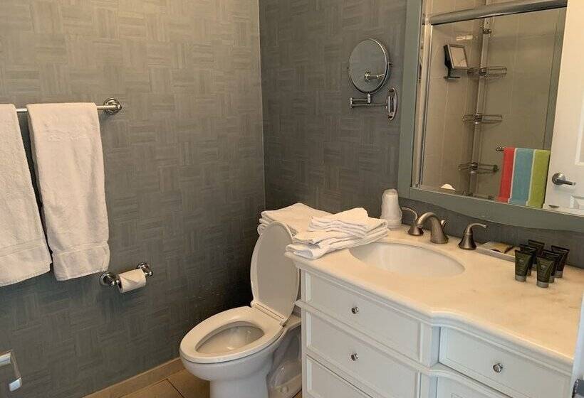 فندق Ballard S Beach Resort