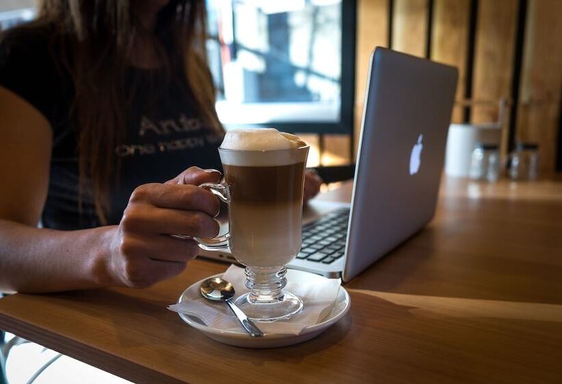 בית מלון כפרי Boutique Restaurant Kran Kreen