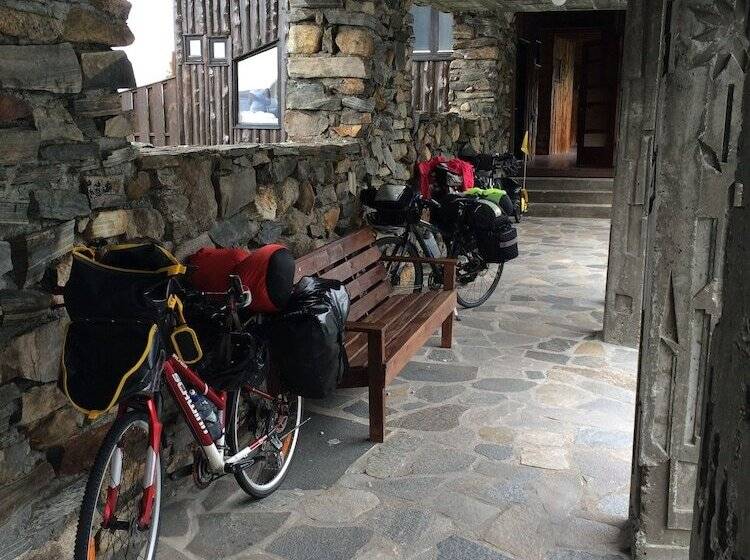 호텔 Brekkestranda Fjord