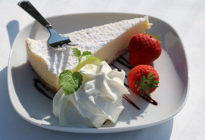 בית מלון כפרי Brekkestranda Fjord