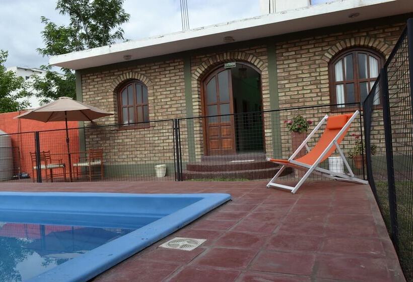 酒店 Cabañas Y Hostal Las Marias