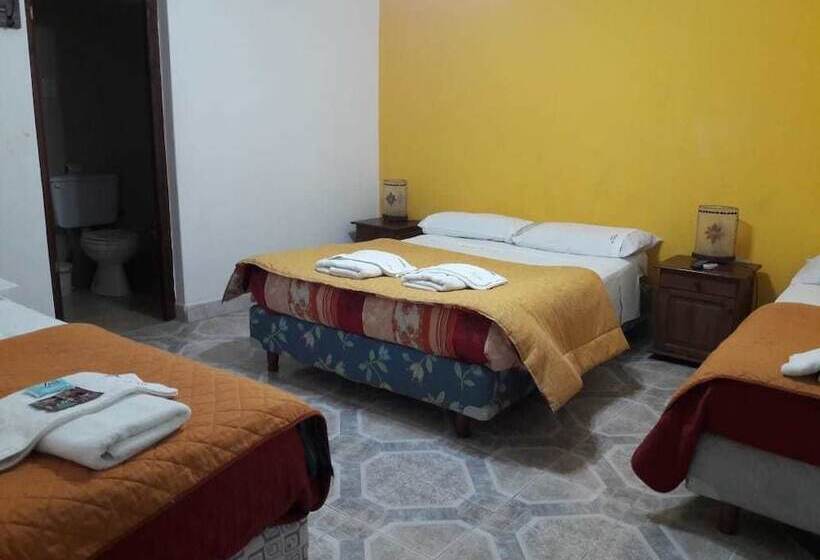 酒店 Cabañas Y Hostal Las Marias