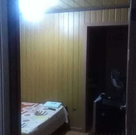 فندق Cabinas Naomy