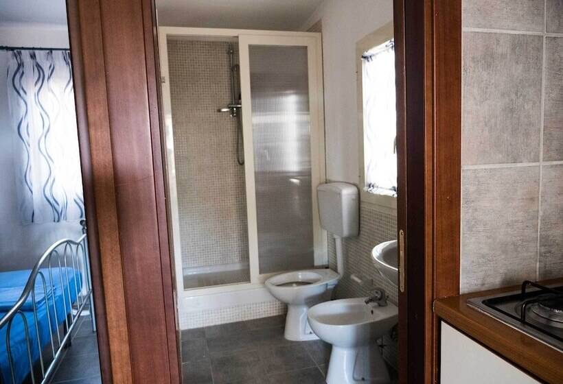 ホテル Camping Villaggio Golden Beach