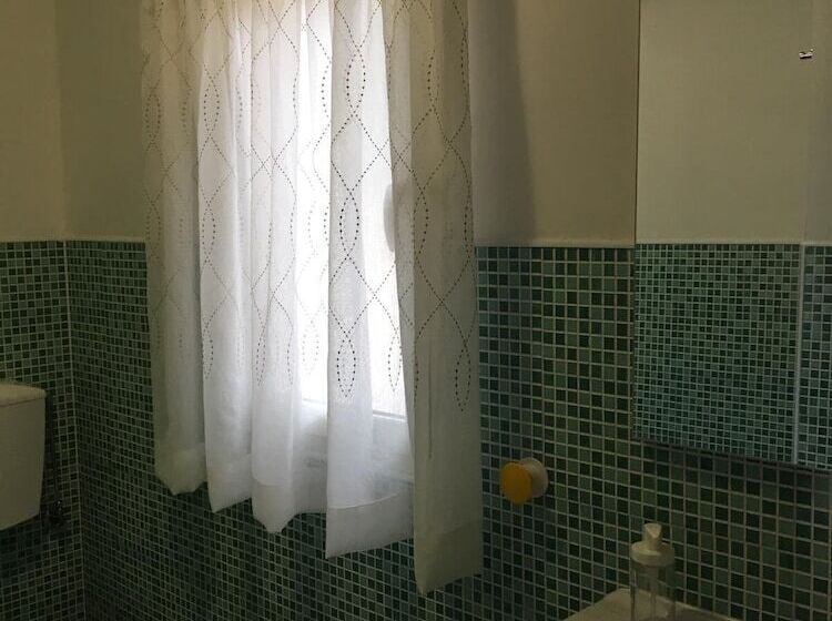 ホテル Camping Villaggio Golden Beach