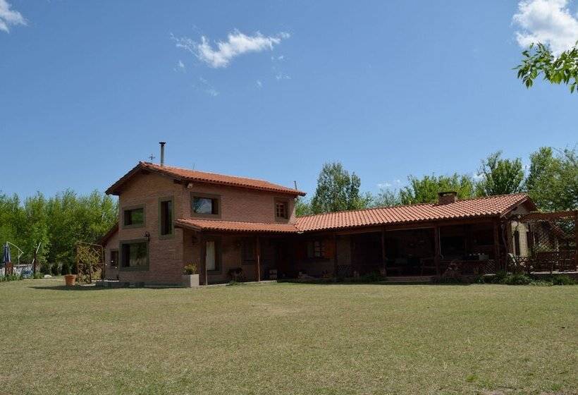 호텔 De Campo Granja El Aromo