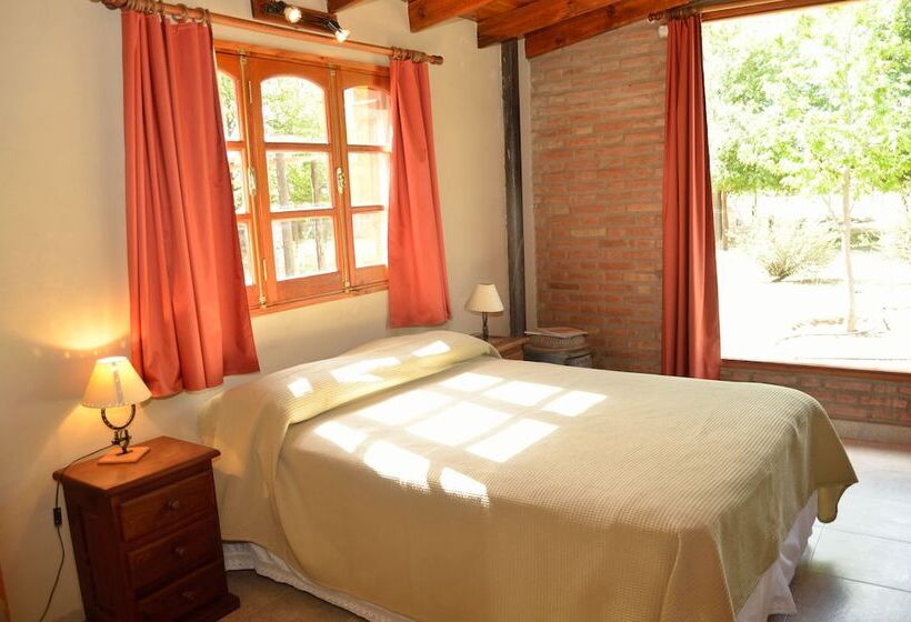 호텔 De Campo Granja El Aromo