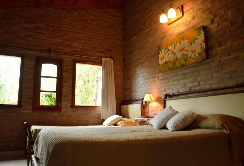 호텔 De Campo Granja El Aromo