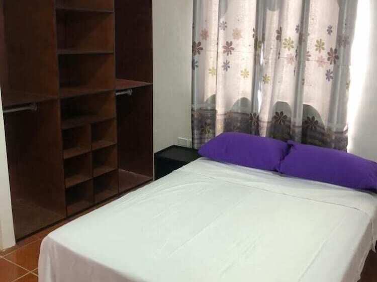 בית מלון כפרי D&m Rofaledo Suites