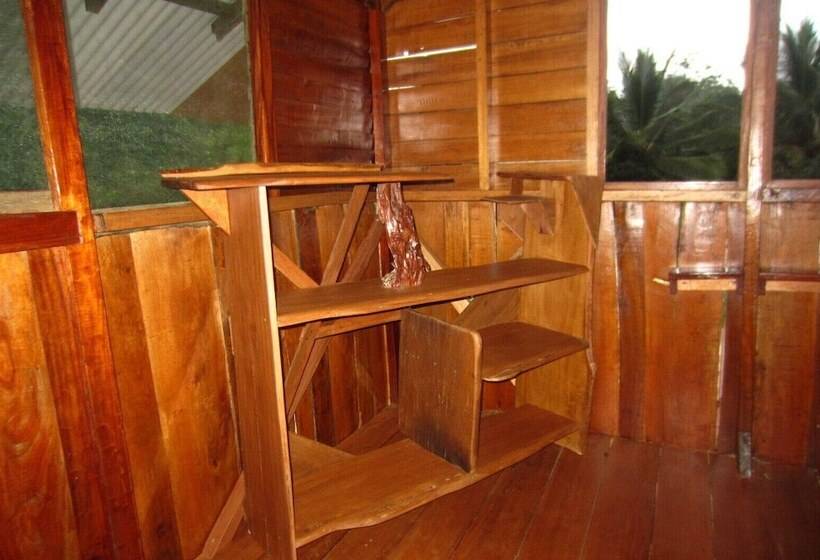 هتل Casa Pequeña