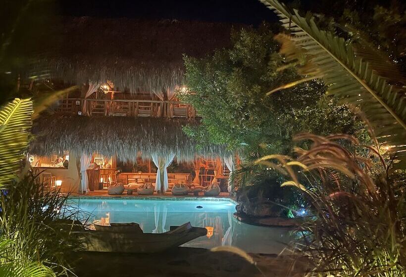 호텔 Ecoxata  Adults Only