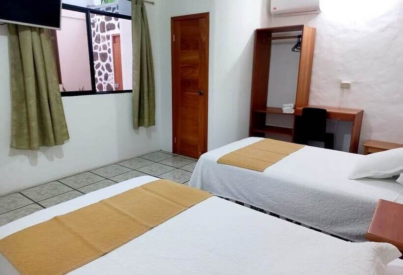 فندق El Bambú Galápagos