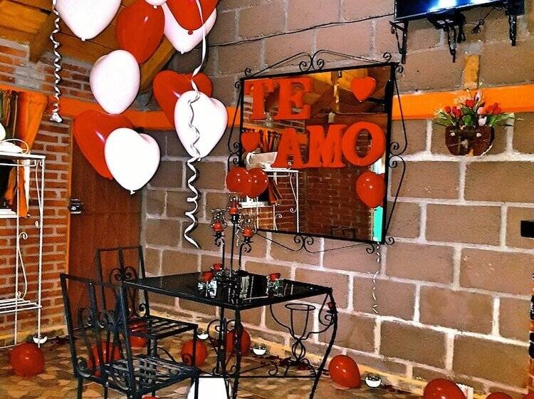 فندق Estrella De Huasca