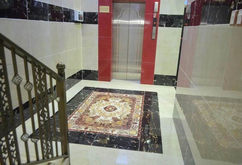 هتل Five Continents