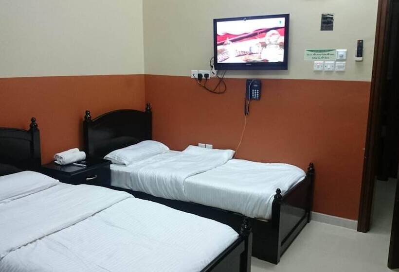 هتل Five Continents