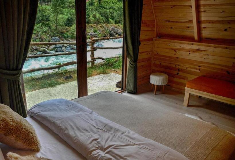 ホテル Foga Bungalov