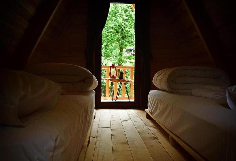 ホテル Foga Bungalov