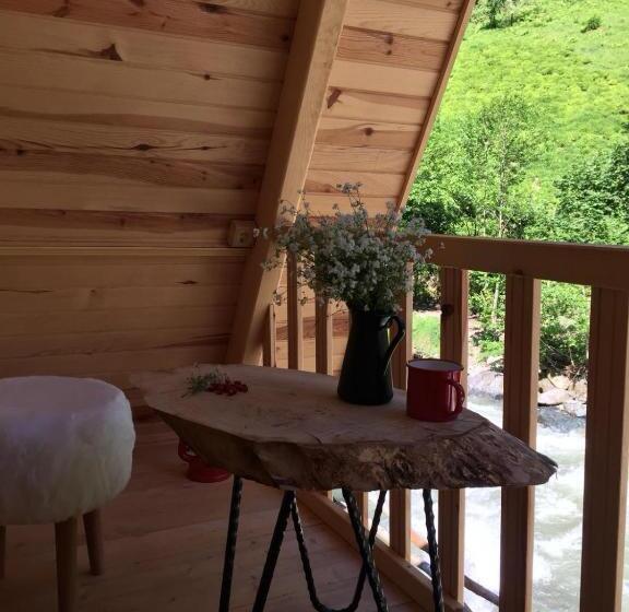 فندق Foga Bungalov