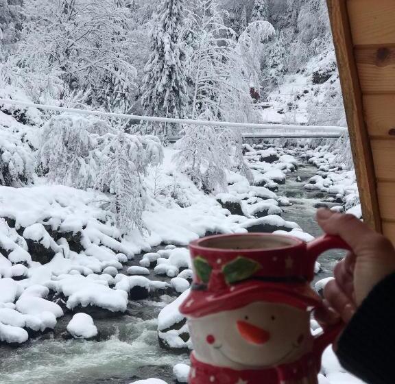 فندق Foga Bungalov