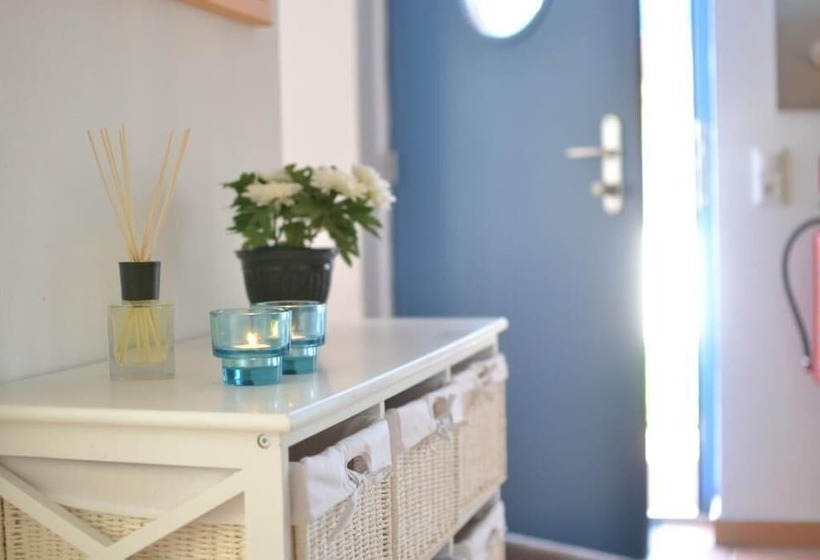 Отель Fröjel Resort & Spa