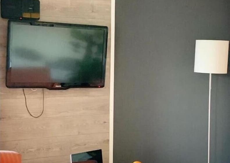 Отель Fröjel Resort & Spa