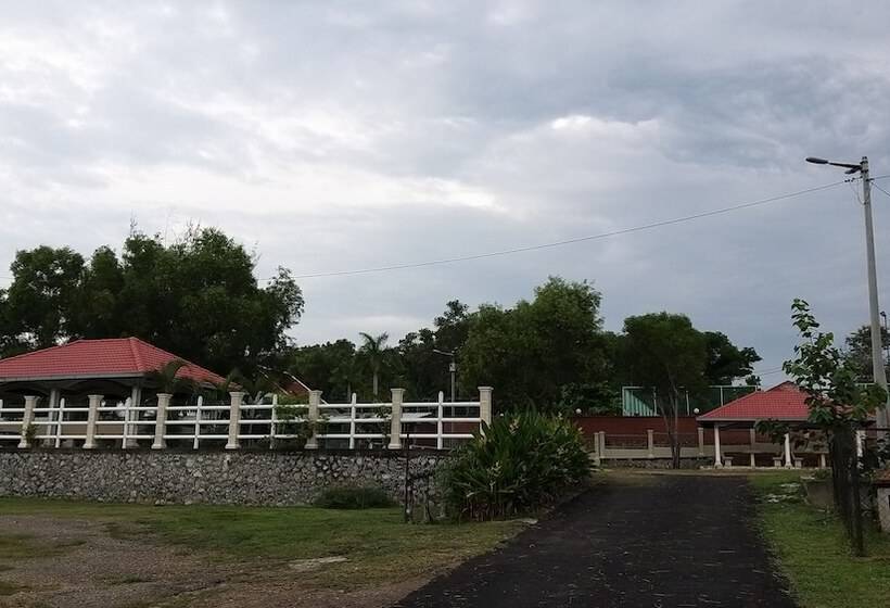 Green Town Hotel & Resort   Port Dickson