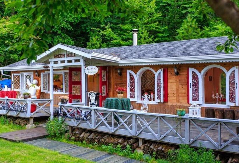 ホテル Greenhill Pension