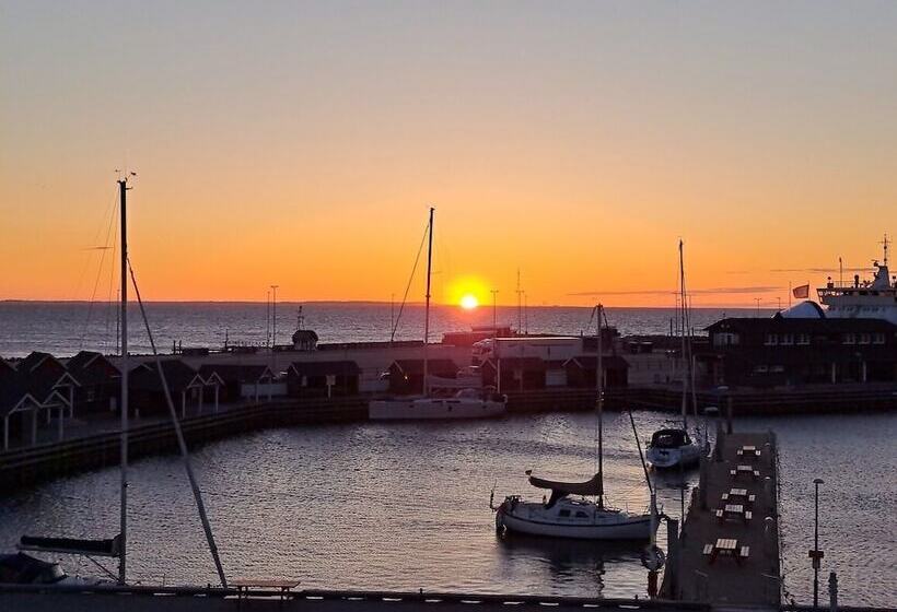 ホテル Havnebakken