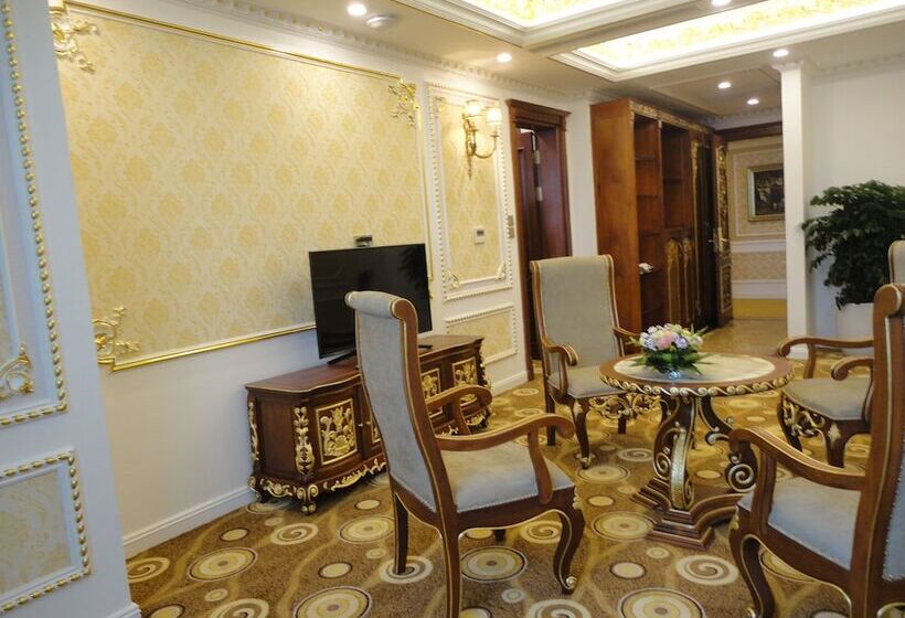 هتل Hoang Nham Luxury