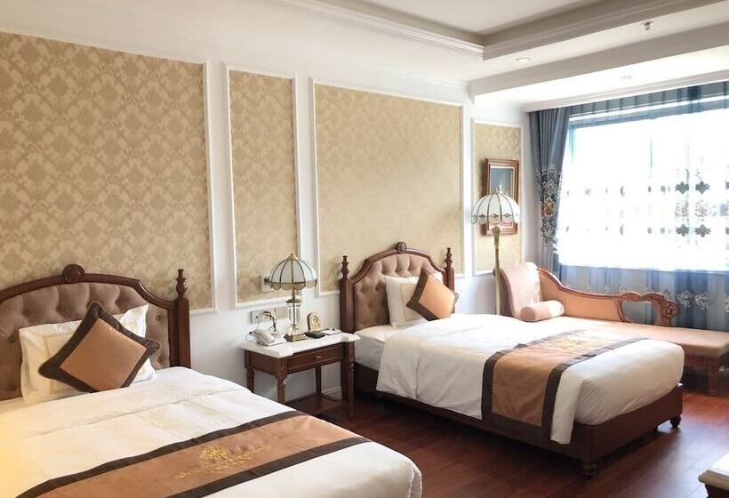 هتل Hoang Nham Luxury