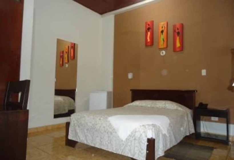 酒店 Hospedaje Komby