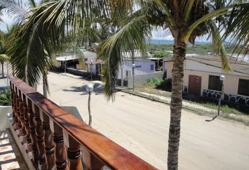 فندق Hostal Los Delfines