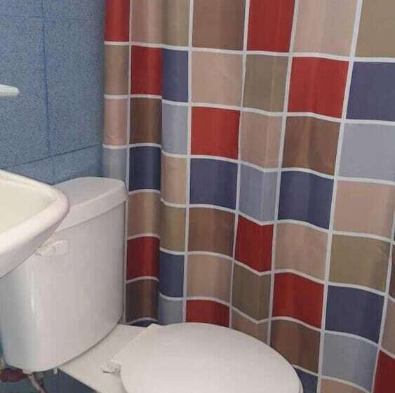 فندق Hostal Los Delfines