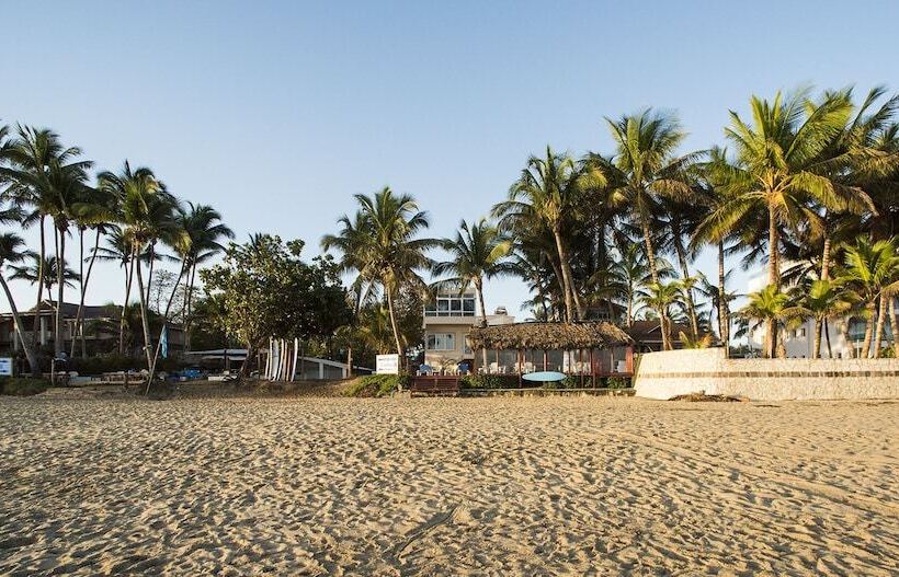 בית מלון כפרי Kite Beach Inn