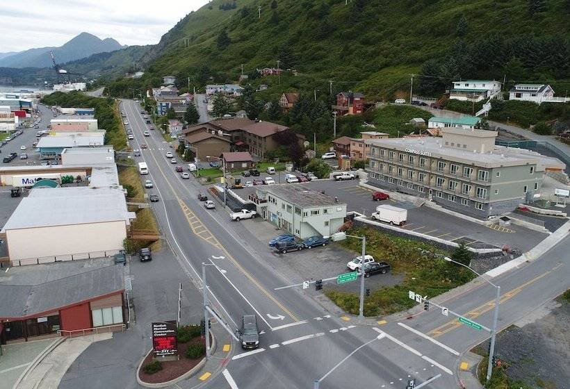 فندق Kodiak Compass Suites