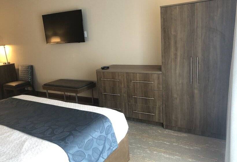 فندق Kodiak Compass Suites
