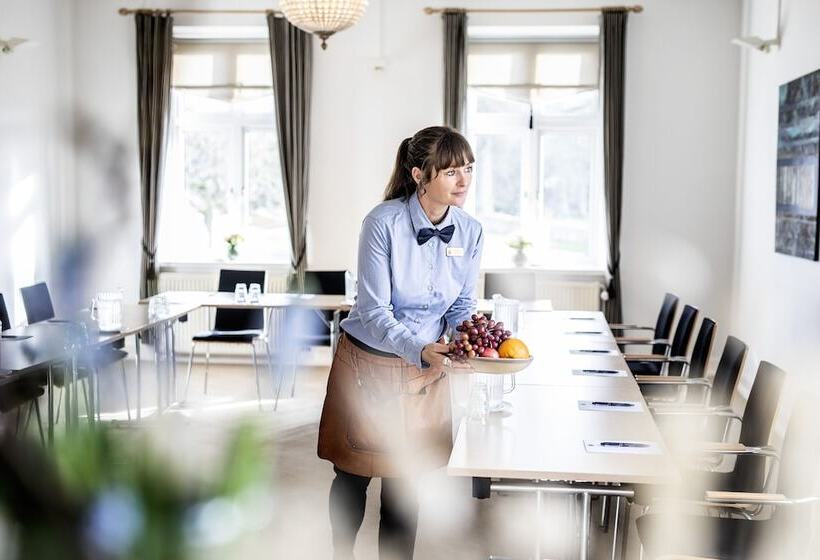 Отель Kragerup Gods